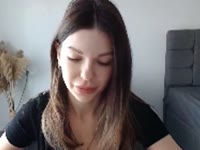 I am a super crazy lady at an age where I have already gained a lot of experience both in bed and in life. I will gladly teach a young man a few things or exchange experiences with someone older!