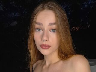 anal web cam EmilliaFox