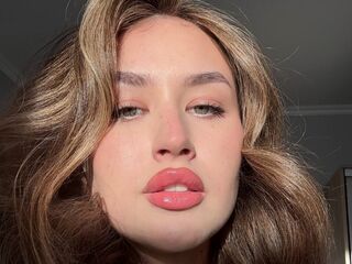 spy web cam MarielleDefalco