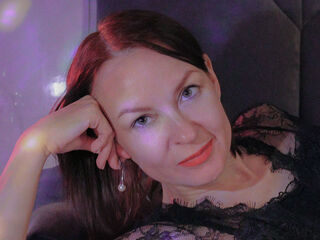 girl chatroom NikaGentle