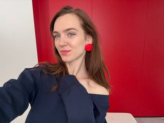 nude gamgirl RubyMoore