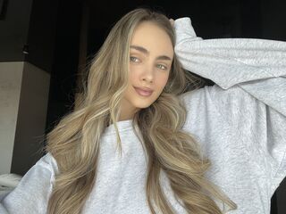 camgirl webcam picture SaraLinton