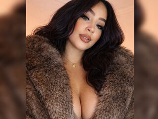 adult web cam chat room SharlinMoreva