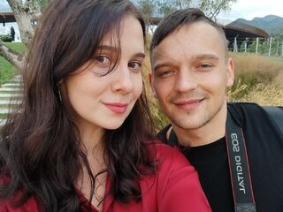 sex webcam LilyAndMaks