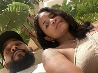 hot chatroom couple webcam MaryandAndre