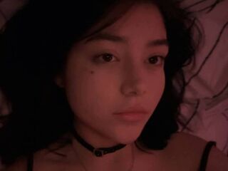 camwhore AlisaGlow