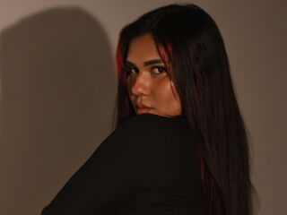 teaser web cam AlizLatifa