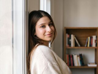 web chat AlysaGagliano