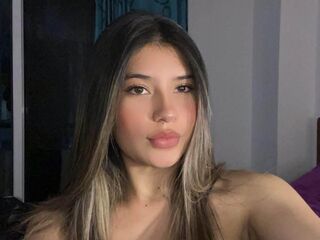 beautiful cam girl AmberDaniela