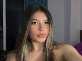 free live chatroom AmberEgan