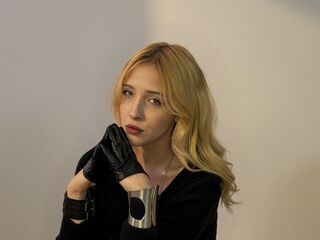 naughty camgirl picture AmeliaHatta