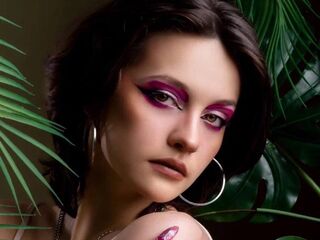 naked webcamgirl picture AniRai