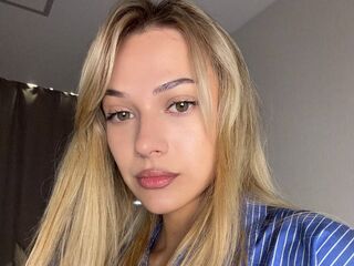 girl topless chat AnnaSiren