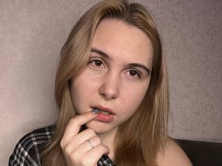 camgirl masturbating with vibrator ArdellaBisom