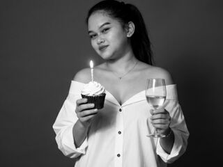 naked cam girl AshleeRodriguez