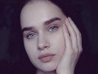 camslut masturbating BrigidEberl