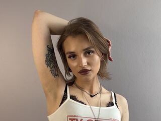 fingering webcamgirl picture CammiePratten