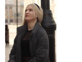 webcam chatroom CarinGoodwin