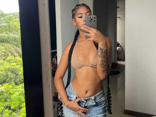 livecam CarolineCartson