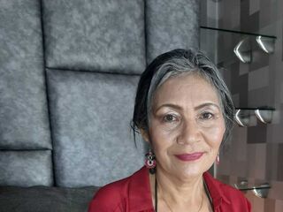 camslut fingering wet pussy CelesteWonder