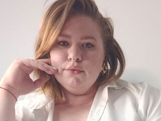 naked girl with live cam ChloeThru