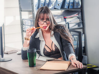 live striptease CloeVergara