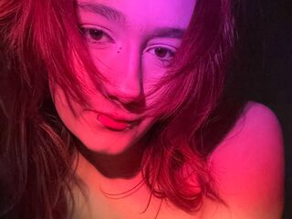 cam girl masturbating with vibrator DianScullion
