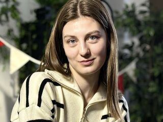 nude cam DonnetteHolck