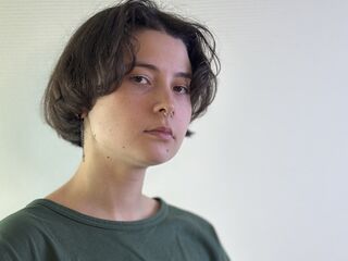 bedroom webcam DoreenTovrea