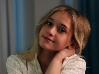 live teaser webcam DorisCounsell