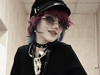 cam girl fingering pussy ElanorCiolek