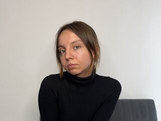 cam chat EleonoraSzabo