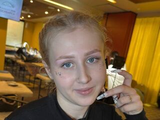 free sex chat EmelinaKrider