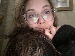 adult chat room EmilyLoven
