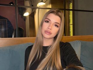 chat room sex show EmmyRamsdell