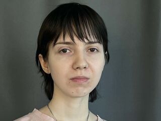 camslut fingering shaved pussy EsterSugimoto