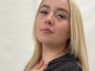 camgirl playing with sextoy EthalBuoy