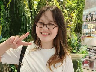 cyber sex chat room FayLawley