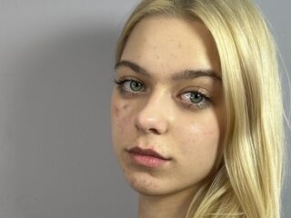 cam whore GerryThoburn