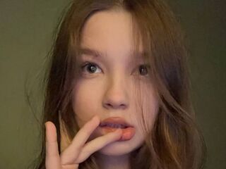 camwhore masturbating with sextoy GiseleRusinko