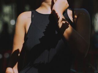 nude webcamgirl pic HathawayAwa