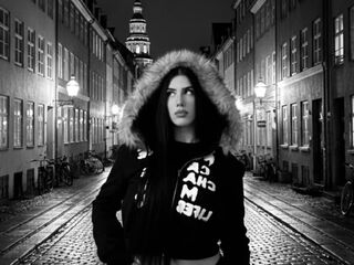 hot strip tease web cam HazelHayese