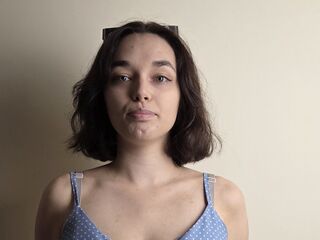 cam girl masturbating with dildo HeideMccoggle