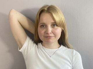 live cam show HolliSom
