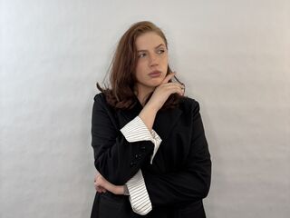 chatrubate cam girl IzolaDonawa