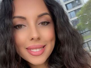 sexy webcamgirl picture IzyAura