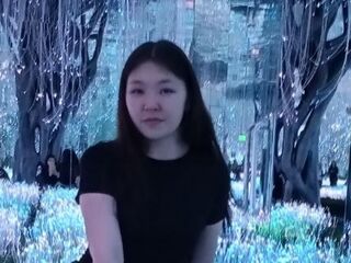 camwhore fingering pussy JeanieDorward