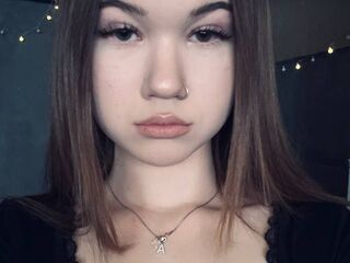 beautiful girl webcam JerryBlechman