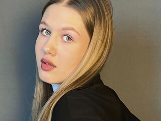 hot webcam slut JoycelynDoctor