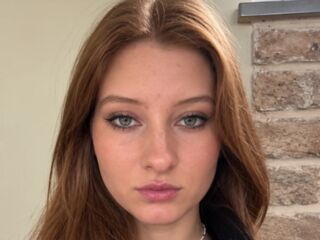 live free chat LaraVey